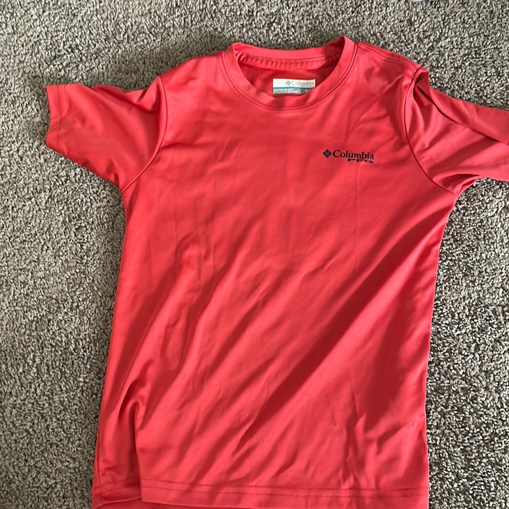 Columbia PFG swim shirt